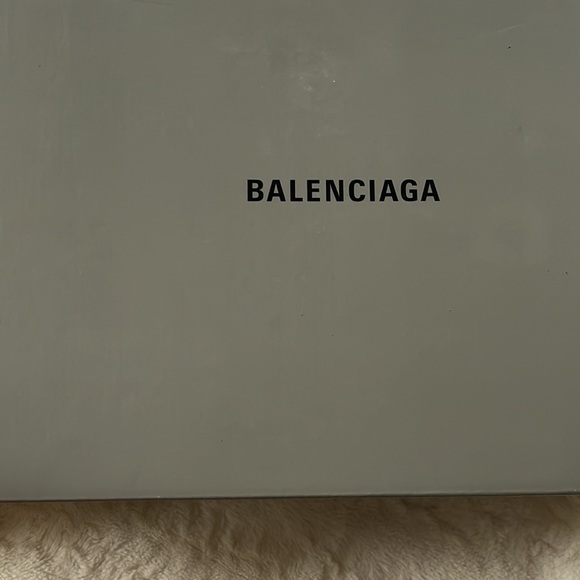 Balenciaga Triple S sneakers - AUTHENTIC - Picture 5 of 7